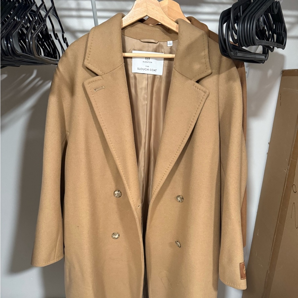 Aritzia Babaton Slouch Coat - L - Virgin wool